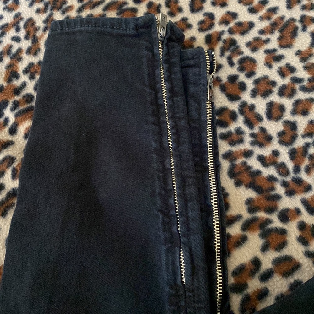 True Religion Jeans - Picture 2 of 4